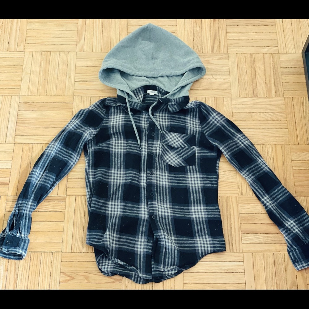 BUTTON UP SWEAT SHIRT WITH A HOOD